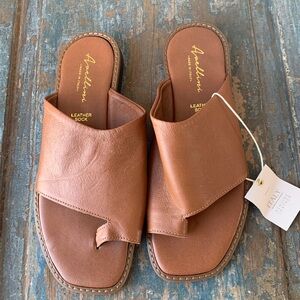 Made in Italy Women’s Leather Sandals 7.5